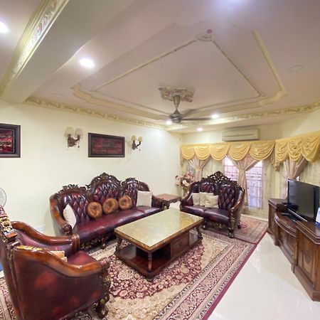 Nenda Homestay Kampong Baharu Cheras Batu Sa-Belas Exteriér fotografie